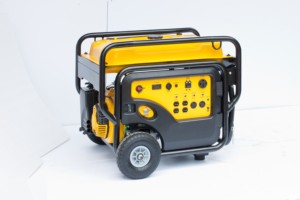 Moteur RATO <span class=keywords><strong>Générateur</strong></span> électrique rechargeable 5kw Générateurs portables à essence - Product Image 2