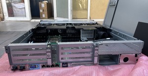 เซิร์ฟเวอร์แบบแร็ค Xfusion H24m-05-fx-s8afm01 Fusionserver 2488h V5 พร้อมช่องใส่ไดรฟ์ขนาด 2.5 นิ้ว 8 ช่อง เป็นการกำหนดค่ามาตรฐาน H24m-05-fx-s8afm01 - Product Image 4