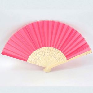 Éventails peints à la main en bambou avec des motifs uniques pour une touche élégante - Product Image 4