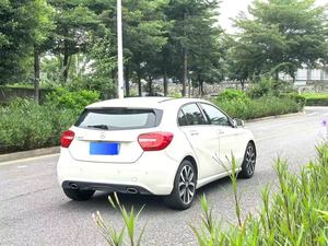 <span class=keywords><strong>Mercedes</strong></span> Benz Clase A <span class=keywords><strong>A200</strong></span> 1.6T 2015, Automático, Hatchback, Emisión Euro VI, Volante a la Izquierda, Auto Usado Barato para Exportación - Product Image 3