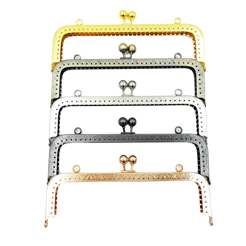 Custom Design Twisted Lock Fashion Hardware