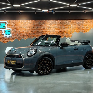 Voiture de sport cabriolet <span class=keywords><strong>MINI</strong></span> Cooper S Stardust essence 2023 d'occasion, 7250 km parcourus, vente en gros de voitures d'occasion auprès d'un fournisseur chinois - Product Image 1