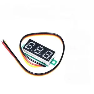 Mini voltímetro digital de CC de 0,28 pulgadas, pantalla digital, voltímetro de batería de DC0-100V de tres cables ajustable