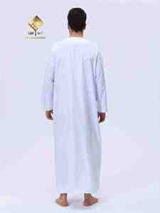 Thobe en coton blanc pour homme Al Haramain, manches longues, longueur au sol, vêtements de prière modestes, vêtements traditionnels du Moyen-Orient - Product Image 1