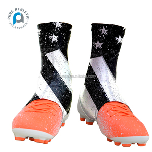 Puro stile bianco nero stampa stella americana stampa calcio sputo personalizzato sublimazione calcio calcio tacchettatura produzione - Product Image 2