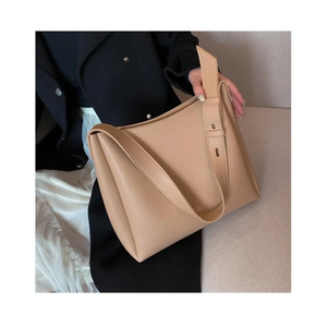 Sac à main en cuir véritable de haute qualité pour femmes, sac à bandoulière élégant avec plusieurs compartiments, idéal pour le travail - Product Image 4
