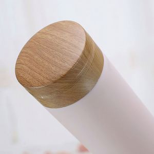500ml Wholesale Stainless Steel Water <b>Bottle</b> with Wooden Grain Color Paint Lid Double Wall Insulated Vacuum <b>Flask</b> - Product Image 3