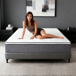 Colchón Ortopédico Transpirable, Hipoalergénico y Duradero, con Resortes Ensacados Individualmente, en Caja, con Tela de Terciopelo Ecológica, Tamaño King - Product Image 1