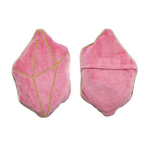 Paquete de calor para microondas de felpa Rosa Suave envuelto en Fuzz - Product Image 5