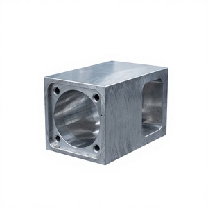Bloc de logement industriel usiné de haute qualité, conçu avec précision pour les applications mécaniques de machines VARTIS ENGINEERING PVT. - Product Image 4