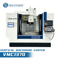 Centre d'usinage vertical CNC 3 axes robuste VMC1370, broche BT40, 24 outils, machine de fraisage de métaux pour pièces automobiles et moules