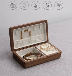 Kotak Perhiasan Portabel Kustom Mewah Kotak Kemasan Perhiasan Kayu Kenari Hitam untuk Cincin Anting Kalung