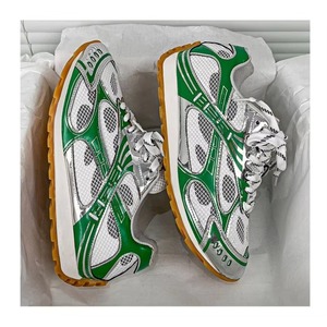 Sneakers en maille de designer haut de gamme unisexes, à lacets, respirantes, confortables, antidérapantes, chaussures de course décontractées, chaussures de sport d'extérieur - Product Image 3