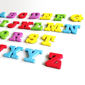 Aimants de réfrigérateur en EVA avec lettres <span class=keywords><strong>et</strong></span> chiffres <span class=keywords><strong>anglais</strong></span> de couleur personnalisée, autocollants magnétiques éducatifs, jouet éducatif pour l'apprentissage précoce des enfants - Product Image 6