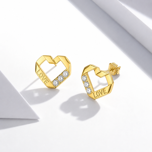 ต่างหูรูปหัวใจ LOVE สแตนเลสสตีล ชุบทอง 14K แบบสุญญากาศ ประดับเพชรเซอร์โคเนียใส รูปหัวใจเปิด - Product Image 1