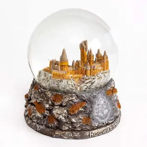 Globo de neve de vidro Harry para filmes mágicos, presente de lembrança em resina de alta qualidade, castelo de Hogwarts, globo de neve personalizado