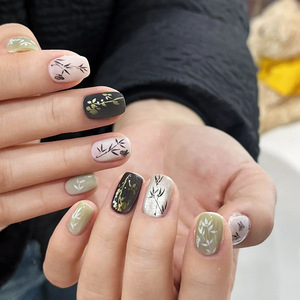 Faux ongles à presser bon marché en gros, motifs variés, brillants, en forme d'amande, réutilisables - Product Image 5