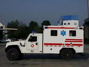 Ambulancia <span class=keywords><strong>de</strong></span> <span class=keywords><strong>Rescate</strong></span> 4x4 Dongfeng Mengshi 2026 para Monitoreo Médico Hospitalario - Product Image 5