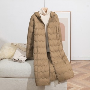 Novità 2025: Giacca Corta Ultraleggera Impermeabile da <span class=keywords><strong>Donna</strong></span>, Imbottita con 90% Piumino d'Oca Bianco, per Autunno e Inverno - Product Image 2