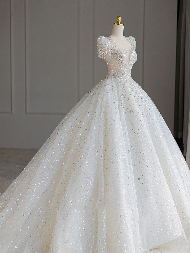 wedding dresses without tail