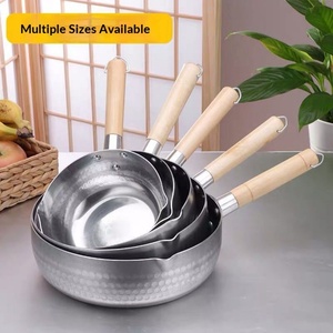 Durable Aluminum Alloy Soup Pot Japanese Style Saucepan <b>with</b> Wooden Handle Kitchen Cooking Pot Wholesale Manufacturer - Product Image 3