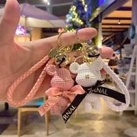 Porte-clés Ours Nœud Papillon en Fil de Résine Léger, Style Dessin Animé, Impression Numérique, Cadeau de Couple, Pendentif Clé, Vente en Gros, Célèbre sur Internet