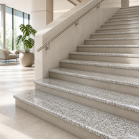 Marches d'escalier en granit blanc de Shandong beige poli, rainures antidérapantes doubles, bordure bullnose moderne, durable et écologique