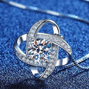 Collier tendance <span class=keywords><strong>Muse</strong></span> en plaqué <span class=keywords><strong>platine</strong></span> pour femmes, pendentif en zircon d'un carat, chaîne de clavicule, vente en gros pour la diffusion en direct - Product Image 3