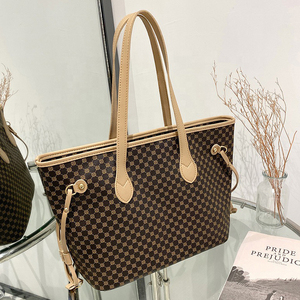Nouveauté 2026 HK : Sacs fourre-tout noirs mignons et tendance pour femmes, grande capacité, sacs à <span class=keywords><strong>main</strong></span> et sacs à bandoulière en PU pour femmes, vente en gros - Product Image 5