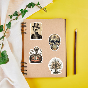 50 pièces Vintage horreur Halloween Graffiti autocollants pour ordinateur portable bagages décor mode <span class=keywords><strong>diable</strong></span> sorcière autocollant - Product Image 6