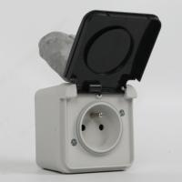 Interrupteur intelligent Ingelec 4 voies IP45 avec variateur LED, design en verre pour usage domestique, compatibilité Z-Wave