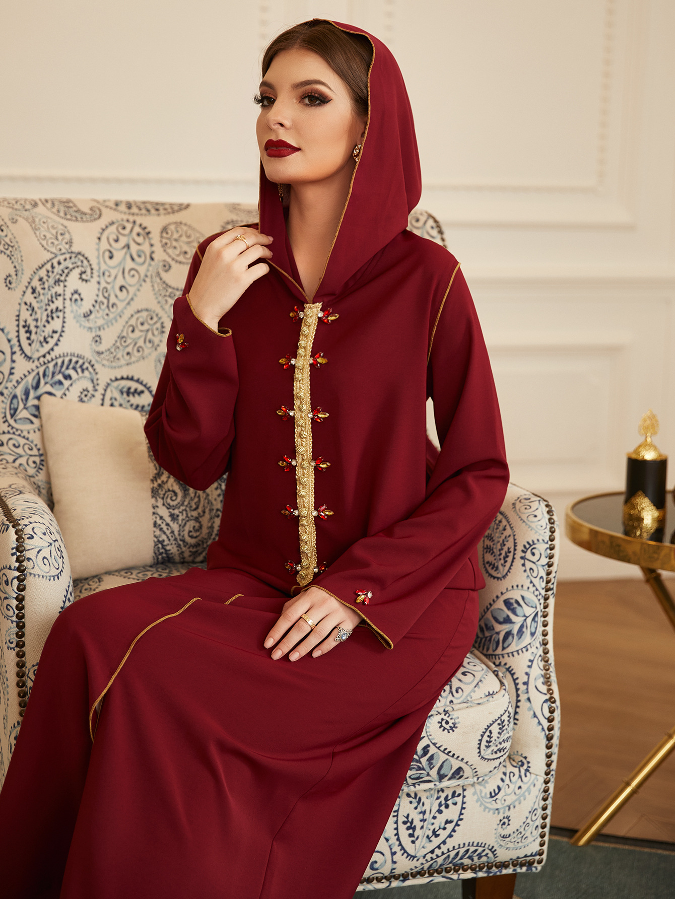 สีน้ำตาล