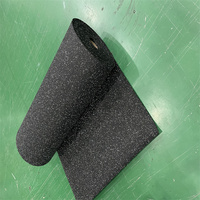 Rouleaux de sol de gymnastique EPDM bleus, blancs et jaunes avec étincelles de 3 mm, 4 mm, 5 mm, 6 mm, 8 mm, 10 mm, 12 mm