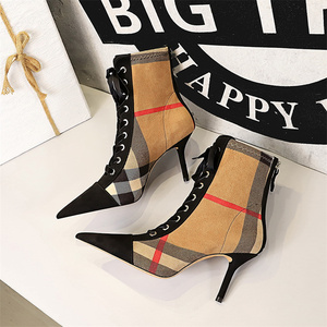 Botines de tacón alto de 8 cm para mujer, de ante a cuadros, con punta, con cordones, informales, de moda 2025 - Product Image 2