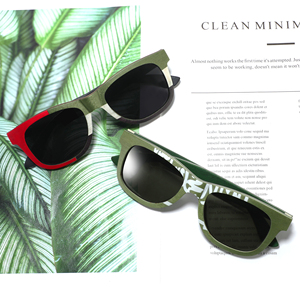 2024 nuances en bois planche à roulettes lunettes de soleil pour hommes nouveauté logo personnalisé lunettes de soleil écologique recyclé en vrac bois lunettes de soleil - Product Image 1