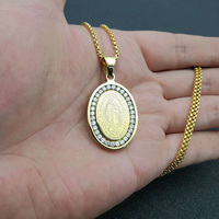 Collier pendentif personnalisé religieux Hip Hop Guadalupe en acier inoxydable plaqué or avec pierre CZ 5A Vierge Marie ronde pour femme