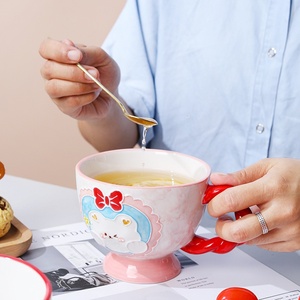 Keramik Handbemalte Relief-Tassen mit Großer Kapazität für Frühstück/Kaffee/Milch/Haferbrei Niedliches Kreatives Design Großhandel - Product Image 4