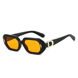 แว่นกันแดดทรงย้อนยุค UV400 สำหรับผู้หญิง Y2K กรอบเล็ก ดีไซน์แฟชั่นสุดฮิตสำหรับสาวๆ - Product Image 3