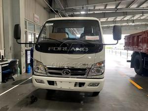 Camión de Succión de Aguas Residuales FOTON 4×2 de 3m³, con Brazo Giratorio y Función de Descarga Hidráulica Opcionales, para Limpieza de Tanques Sépticos Agrícolas - Product Image 2