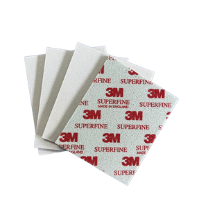 Kualitas tinggi dua sisi miring pengamplasan persegi aluminium oksida blok spons Deburring kekerasan Medium kustom OEM alat abrasif - Product Image 1