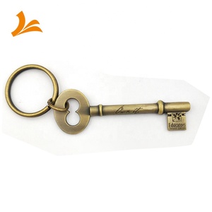3D Bronzo Antico Casco di Colore Catene Chiave In Lega di Zinco Dell'annata Roma Casco Portachiavi Portachiavi - Product Image 2