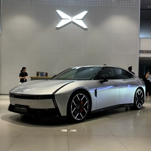 2025 nuovo arrivo il prossimo Xpeng <span class=keywords><strong>P7</strong></span> Hatchback 5-Seat puro veicolo elettrico nuova energia sinistra sterzante lungo raggio 702KM Xiaopeng <span class=keywords><strong>P7</strong></span> - Product Image 1