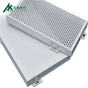 Panel de aluminio perforado personalizado de 4 mm de espesor, ignífugo, ligero, de diseño moderno para techo y pared. - Product Image 2