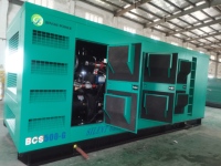 Pembangkit Listrik Kogenerasi Biomassa Metanol BS Power 420kw Pendingin Air Starter Elektrik