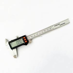 Calibro Elettronico Ricaricabile da 150mm 6 Pollici 0.02mm con Ampio Schermo LCD - Product Image 3