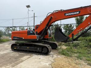Excavatrices Doosan Dx225 d'occasion de haute qualité CE, 22 tonnes, avec moteur, pince, attache rapide et brise-roche - Product Image 3
