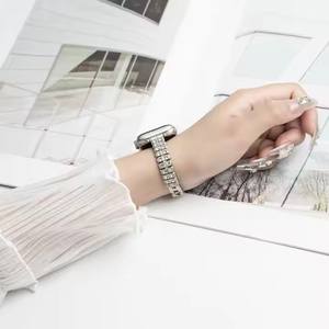 Diamant mince luxe dames femmes bracelet de montre pour <span class=keywords><strong>Apple</strong></span> <span class=keywords><strong>Watch</strong></span> série 9 8 <span class=keywords><strong>7</strong></span> 40mm 41mm 44mm <span class=keywords><strong>45mm</strong></span> <span class=keywords><strong>Starlight</strong></span> or rose - Product Image 6