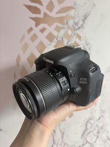 Cámara Digital de Segunda Mano Canon 600d Kit 18MP HD Video <span class=keywords><strong>para</strong></span> <span class=keywords><strong>Principiantes</strong></span> al Mejor Precio - Product Image 2
