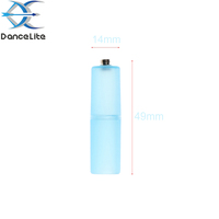 Promotionnel coloré AAA à AA taille Portable batterie sèche convertisseur de cellule en plastique adaptateur entretoise commutateur boîtier