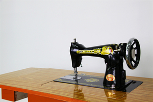 Machine à coudre domestique JA2-1 avec table à 2 tiroirs et support en fonte, marque Jukky <span class=keywords><strong>Beefly</strong></span>, pour usage domestique sans électricité - Product Image 4